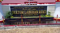 Jelang HUT Kemerdekaan RI Ke 75 Polsek Labuhan Ruku Berbagi Bendera.