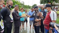 Ketua Pujakusuma Kota Siantar Berikan Bantuan Kepada Korban Banjir di Kelurahan Tambun Nabolon