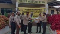 Polsek Hamparan Perak Memberikan Bingkisan Paket Natal dan Tahun Baru 2021 Kepada Personil