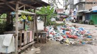 Pedagang Pajak Lama Perdagangan Resah, Tumpukan Sampah Tebar Aroma Busuk