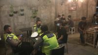 Ditlantas Polda Banten Ajak Masyarakat Banten “Ngopi Wae” Sambil Berikan Himbauan
