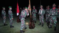 Siap Berangkat Tugas Operasi Di Perbatasan RI-PNG, Yonif 403/WP Laksanakan Tradisi Satuan