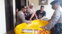 Wujud Negara Hadir, Personel TNI-Polri Dikerahkan Bantu Korban Banjir