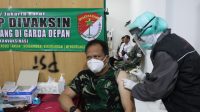 Danramil 04 Cengkareng Kapten Moerdoko Laksanakan Vaksinasi Covid-19 Tahap Pertama