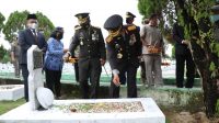 Kapoldasu Ziarah Taman Makam Pahlawan Sambut HUT Provsu ke-73