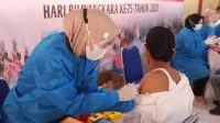 DUKUNG PROGRAM PEMERINTAH DAN KAPOLRI, POLDA BANTEN GELAS VAKSINASI MASSAL SEBANYAK 4974 ORANG.