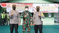 KAPOLRES SIMALUNGUN DAN KAPOLRES SIANTAR BERSAMA DANDIM 0207 / SML LEPAS DISTRIBUSI BANSOS SERENTAK TNI – POLRI.