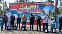 Sebanyak 1.000 Paket Sembako di Bagikan Polda Banten Kepada Kelompok Pelaku Pariwisata