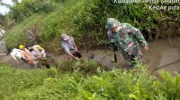Babinsa Koram 01 Pancung Soal, Ajak Masyarakat Laksanakan Goro Irigasi Pengairan Demi Lancarnya Aktivitas Bertani