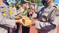 Kapolres Simalungun Pimpin Apel Pagi Perkenalan Personil Asal Papua