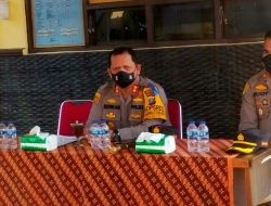 Kapolres Batu Bara Berikan Arahan ke Personil Satlantas Saat Bertugas Berikan Yang Terbaik Pada Masyarakat.