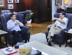 Bertemu Menko Marvest, Bupati Simalungun Sampaikan Proposal Perbaikan Jalan di DPSP Danau Toba dan Kerusakan Irigasi.