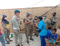 Satpol PP Batu Bara Lakukan Tindakan Persuasif Terkait Pagar Pembatas.