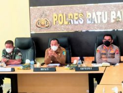 Kapolres Bersama Bupati Batu Bara Melaksanakan Zoom Meeting Dengan Gubernur Sumut.