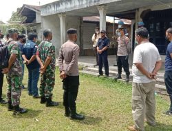 POLSEK BANGUN GEREBEK KAMPUNG NARKOBA 3 ORANG DI TES URINE.