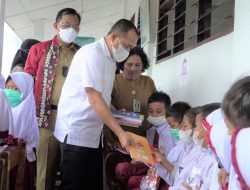 Bupati Batu Bara Tinjau Pelaksanaan Vaksinasi Usia 6-11 Tahun di UPTD SDN 7 Brohol.