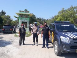Polsek Labuhan Ruku Patroli di Objek Wisata Pantai Bunga dan Pantai Bali Lestari.