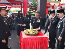 Polres Batu Bara Gelar Syukuran Hari Bhayangkara Ke-76 Berikan Kaki Palsu Kepada 3 Warga dari Kapolda Sumut