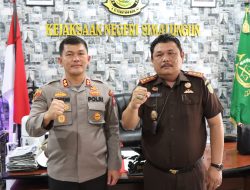 SILATURAHMI KAPOLRES AKBP. RONALD C SIPAYUNG.SH.SIK.MH  KUNJUNGI KEJARI SIMALUNGUN