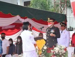 JADI IRUP  PENURUNAN BENDERA MERAH PUTIH HUT RI KE – 77 AKBP RONALD APRESIASI KEKOMPAKAN MASYARAKAT SIMALUNGUN