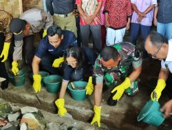 Wakil Bupati Simalungun dan Dandim 0207/Sml Letakkan Batu Pertama Rehab RTLH