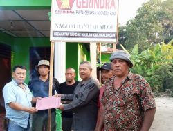 PAC Partai Gerindra Kecamatan Bandar Masilam Giat Pasang Plang Dan Penyerahan SK Nagori