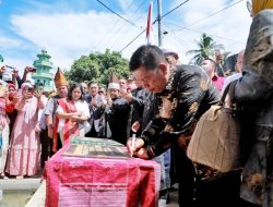 Bupati Simalungun Resmikan Kantor Pangulu dan Balai Nagori Gunung Serawan