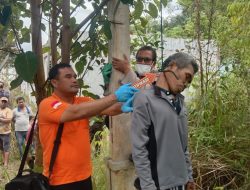 Polsek Raya Lakukan Olah TKP dan Evakuasi Penemuan Mayat lelaki Dewasa Tewas Gantung Diri