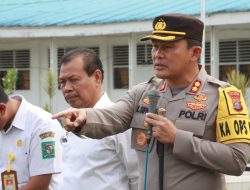 Kapolres Simalungun Lakukan Edukasi Wawasan Kebangsaan Melalui Police Goes To School di SMAN 1 Dolok Panribuan