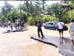 Jalan Desa Lalang – Pagurawan Kabupaten Batu Bara Putus Diterjang Air
