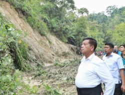 Bupati Simalungun Tinjau Langsung Daerah Longsor
