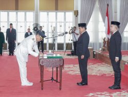Pj Gubernur Sumut Lantik Pj Bupati Batu Bara,Sampaikan Delapan Arahan Presiden RI