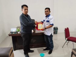 Satnarkoba Polres Batu Bara Gagalkan Peredaran Ribuan Butir Pil Ekstasi, DPC PJS Berikan Plakat