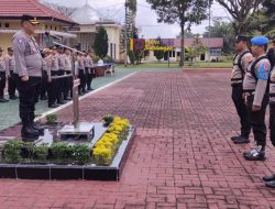 Kapolres Simalungun Pimpin Apel Pergeseran Pasukan Pengamanan TPS Pemilu 2024