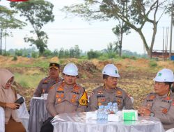 Polres Batu Bara Bersama Tim Irwasum Mabes Polri Tinjau Lahan Ketahanan Pangan