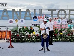 Hadiri Giat Gerakan Wisata Bersih, Wakil Bupati Simalungun Serukan Aksi Nyata Jaga Kebersihan Danau Toba