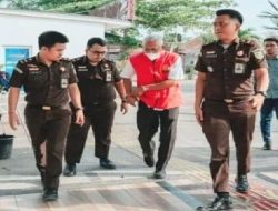 Diduga Korupsi Dana BTT Anggaran 2022 Mantan Kadinkes Batu Bara Ditahan