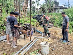 Satgas TMMD Ke-127 Kodim 0207/Simalungun dan Warga Gotong Royong Bangun Sumur Bor di Nagori Dame Raya
