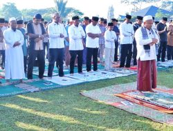 Pemerintah Kabupaten Simalungun Gelar Shalat Idul Fitri 1447 H/ Tahun 2026 M di Halaman Kantor Bupati