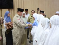 Bupati Batu Bara Tepung Tawari Pelepasan Jemaah Yang Akan Menunaikan Ibadah Haji