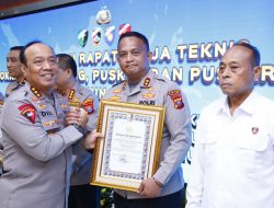 Kapolri Berikan Penghargaan IKPA Kepada Kapolres Batu Bara